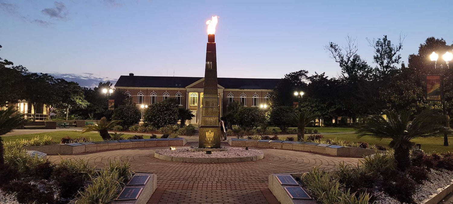 Image of FAMU Everlasting Flame courtesy of Everlasting Memories Photography by Ira Willis